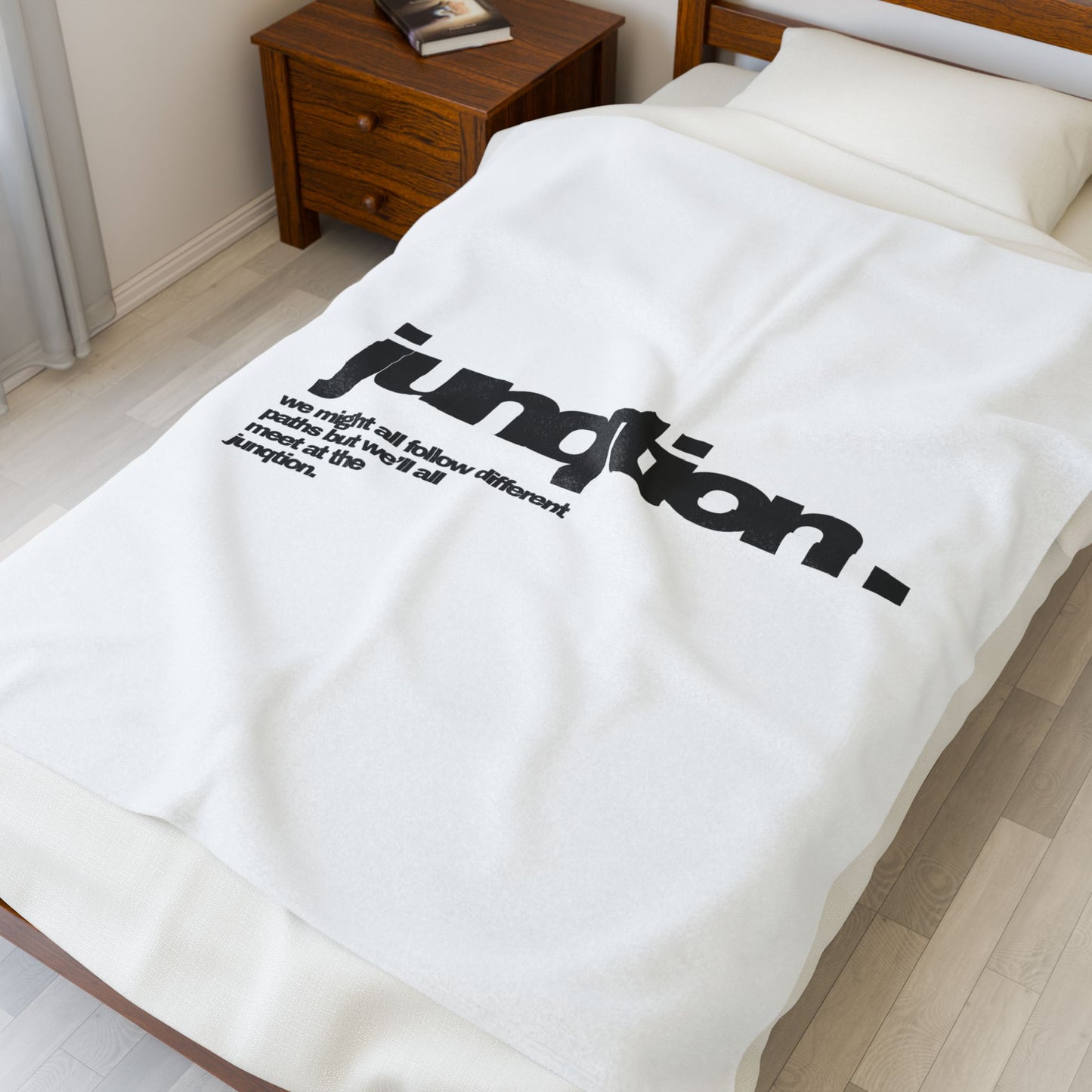 Junqtion. Plush Blanket (white)